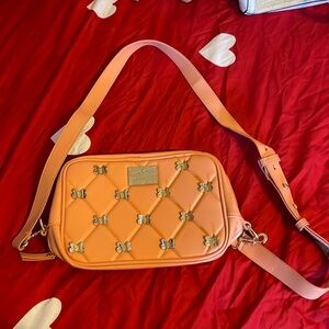 Alice wonderland disney park bag